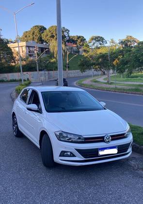 VOLKSWAGEN POLO 1.0 200 TSI HIGHLINE AUTOMÁTICO